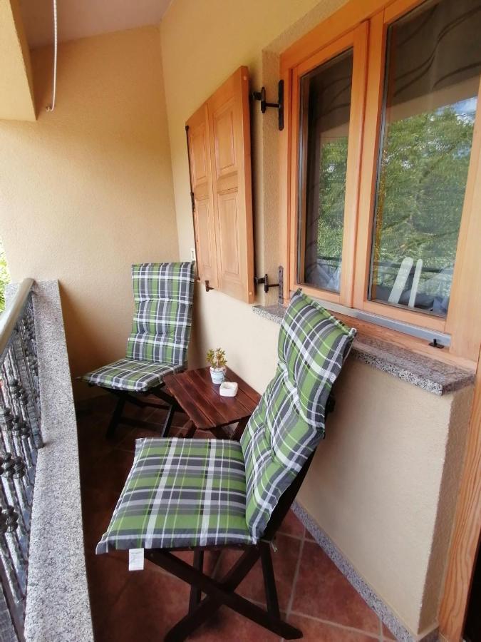 Holiday House Dol Cerovlje Екстериор снимка